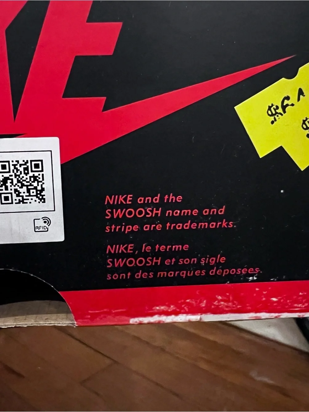 Nike Air Jordan 1 Retro High Chicago Lost and Found Sneakers